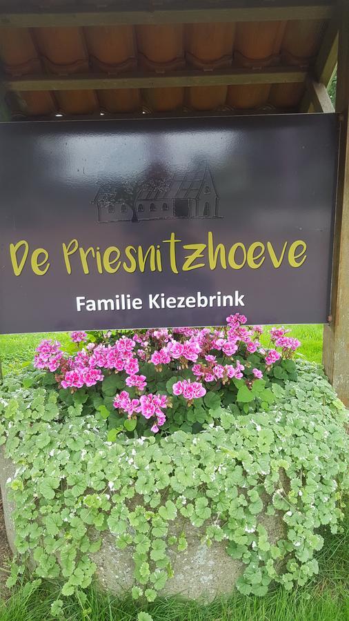 De Priesnitzhoeve Laag-Soeren Exteriér fotografie